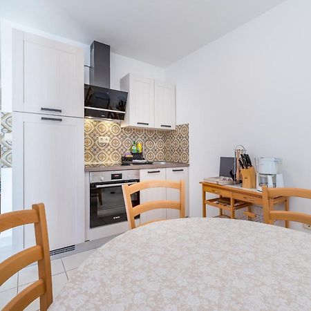 Apartments Melania & Antonia Baška Εξωτερικό φωτογραφία